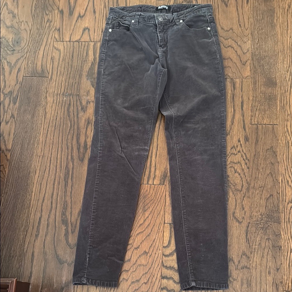 Women's gray corduroy pants 6/28 Great condition